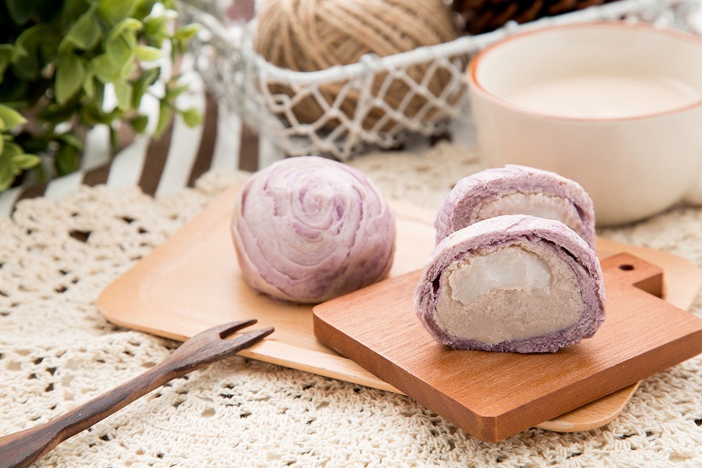紫晶酥（タロイモケーキ）