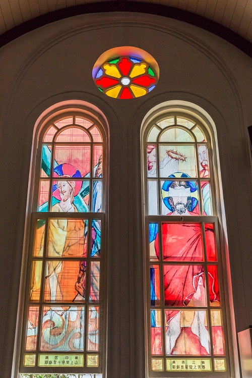 美しいステンドグラス