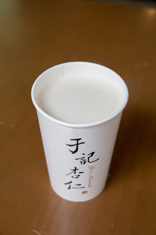 熱杏仁茶