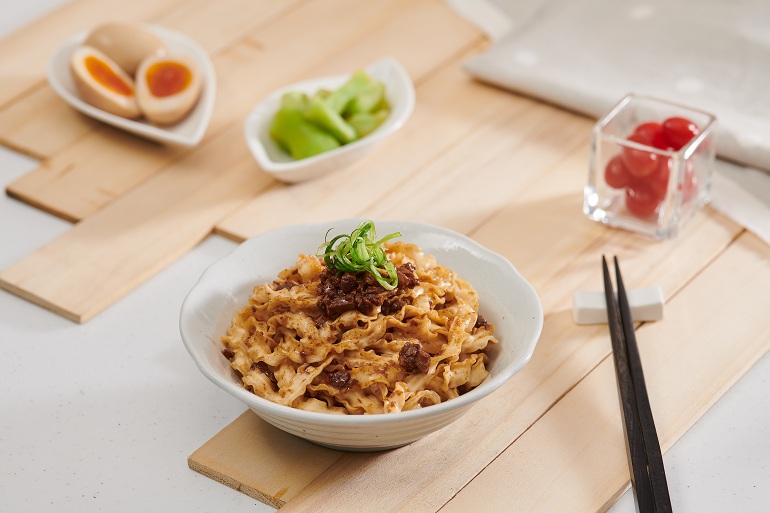 新東陽 乾拌麺　―台湾土産に新しい選択肢！―