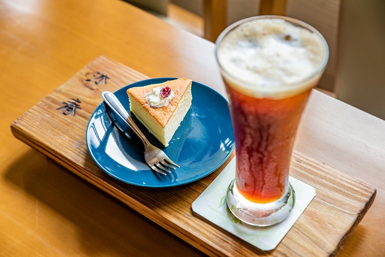 東山咖啡と チーズケーキ