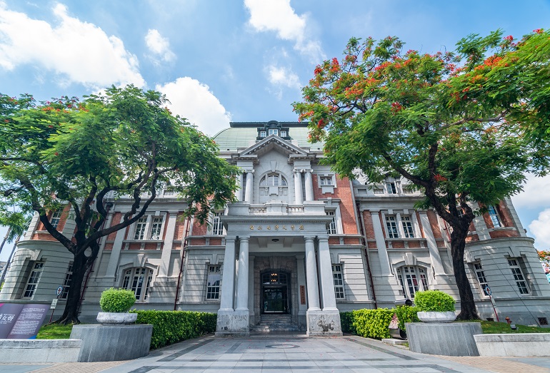 国立台湾文学館（旧台南州庁） いつだって、 行きたい台南！