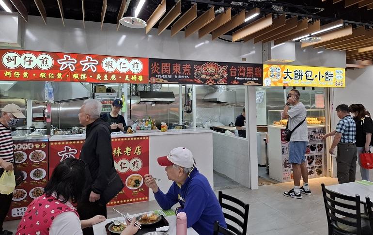 士林市場地下美食街の店舗