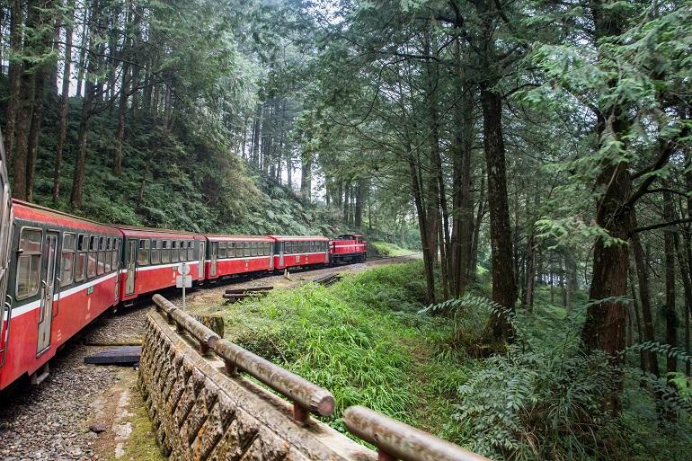 阿里山林業鉄道